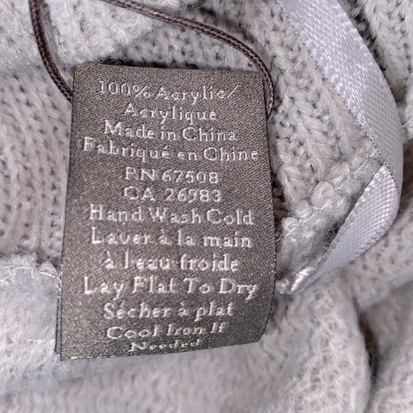 Vince Camuto one size soft grey knit sweater cardigan new with tags - Picture 6 of 6